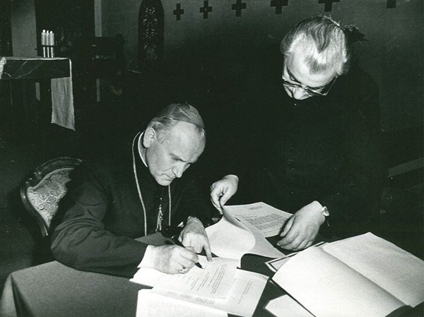 Zamknięcie procesu apostolskiego, Kraków 1974